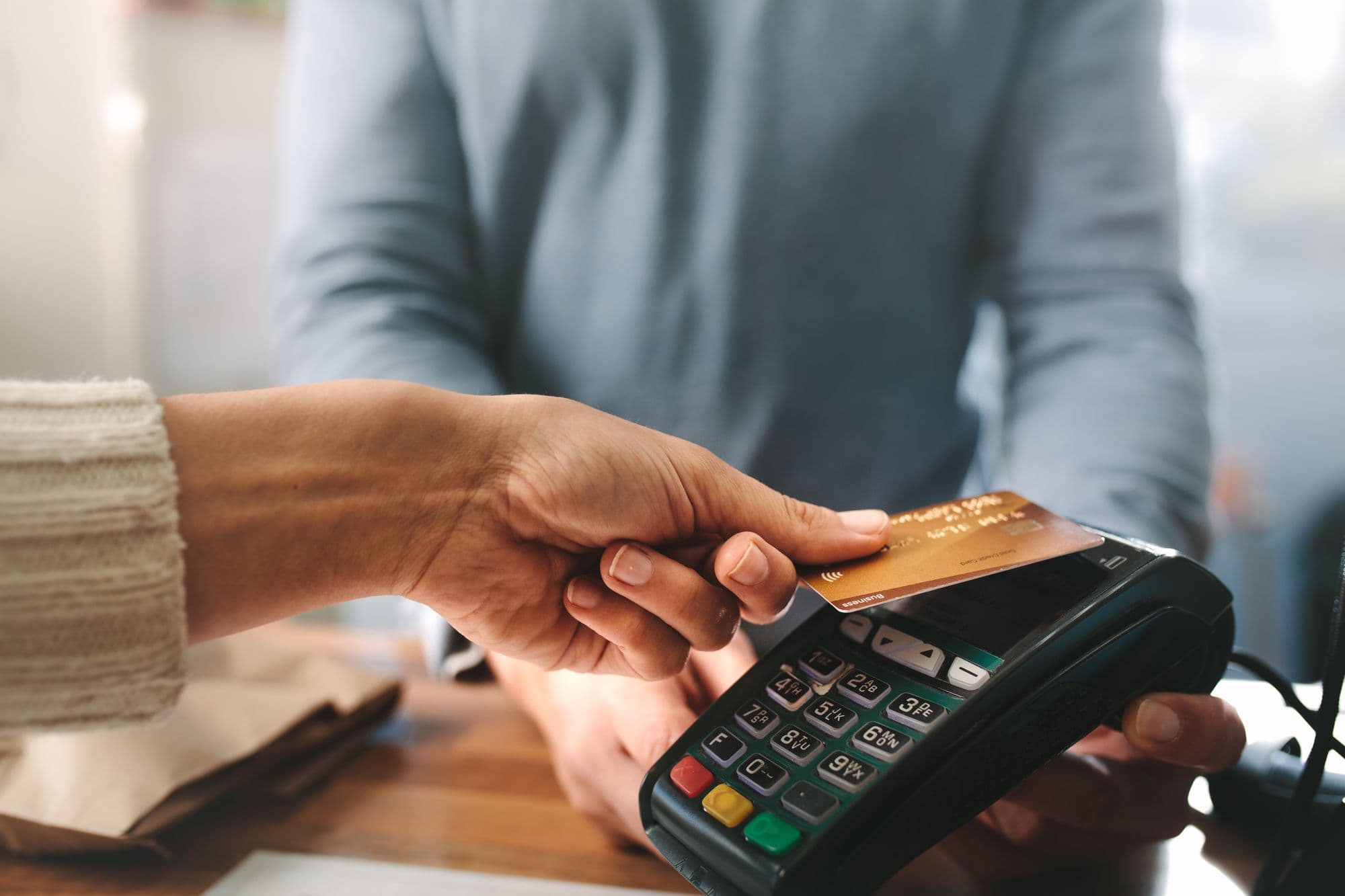 Kickback vs. Cashback corporate credit card
