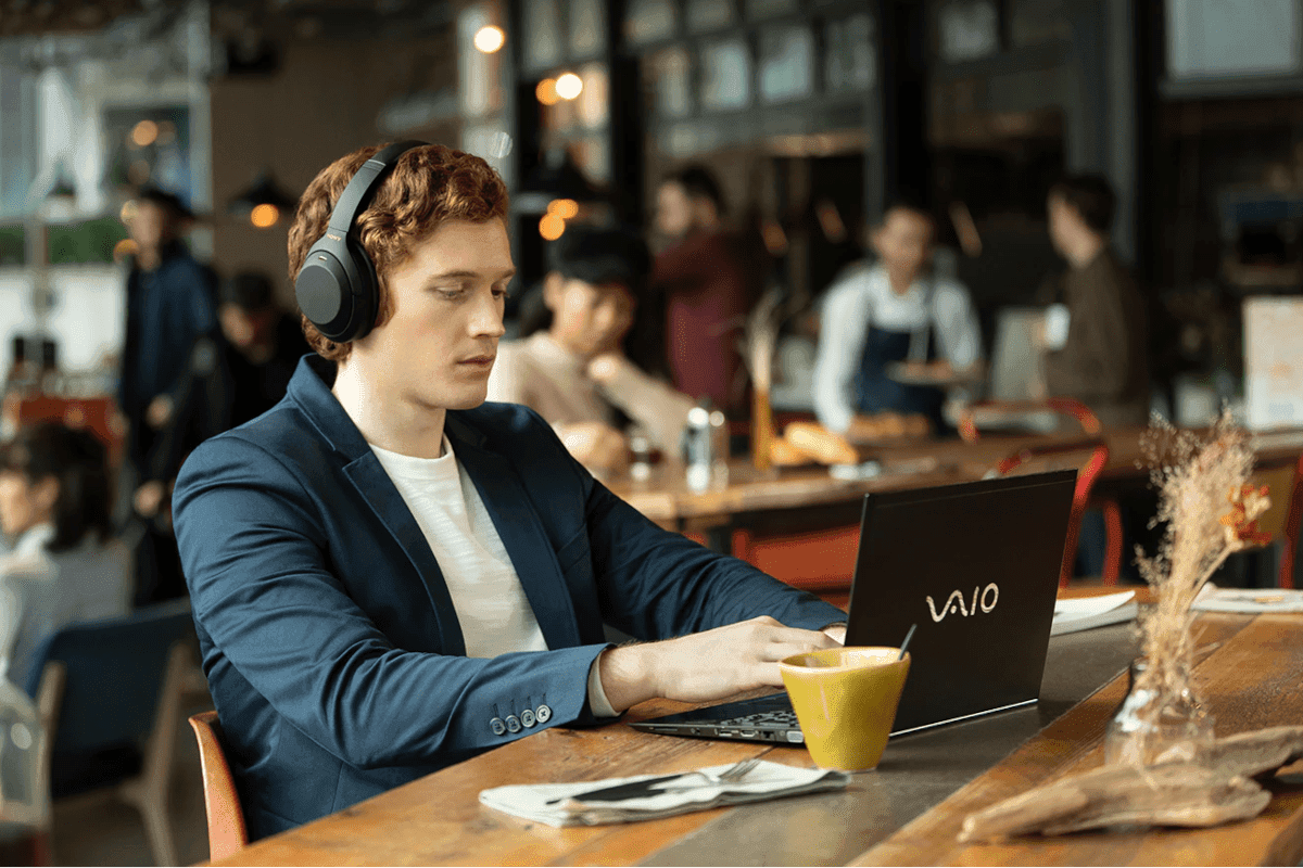 Noise-Cancelling Kopfhörer für bessere Konzentration