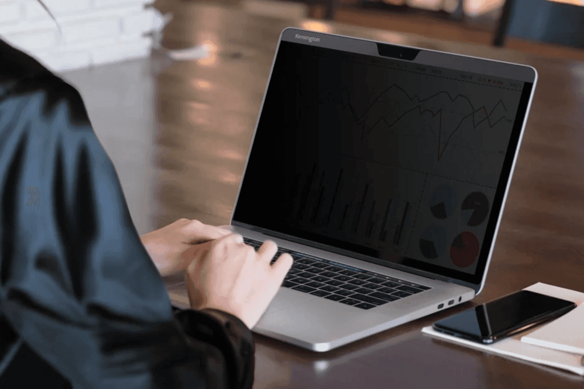 Blickschutzfilter für mehr Datenschutz