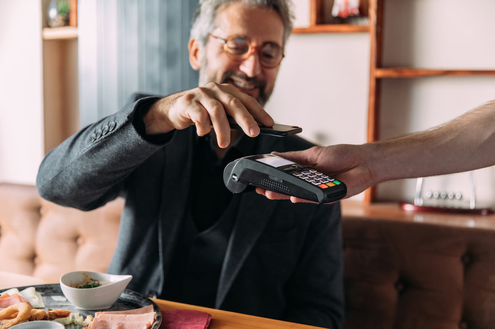 4 Top reasons why you should use digital wallets