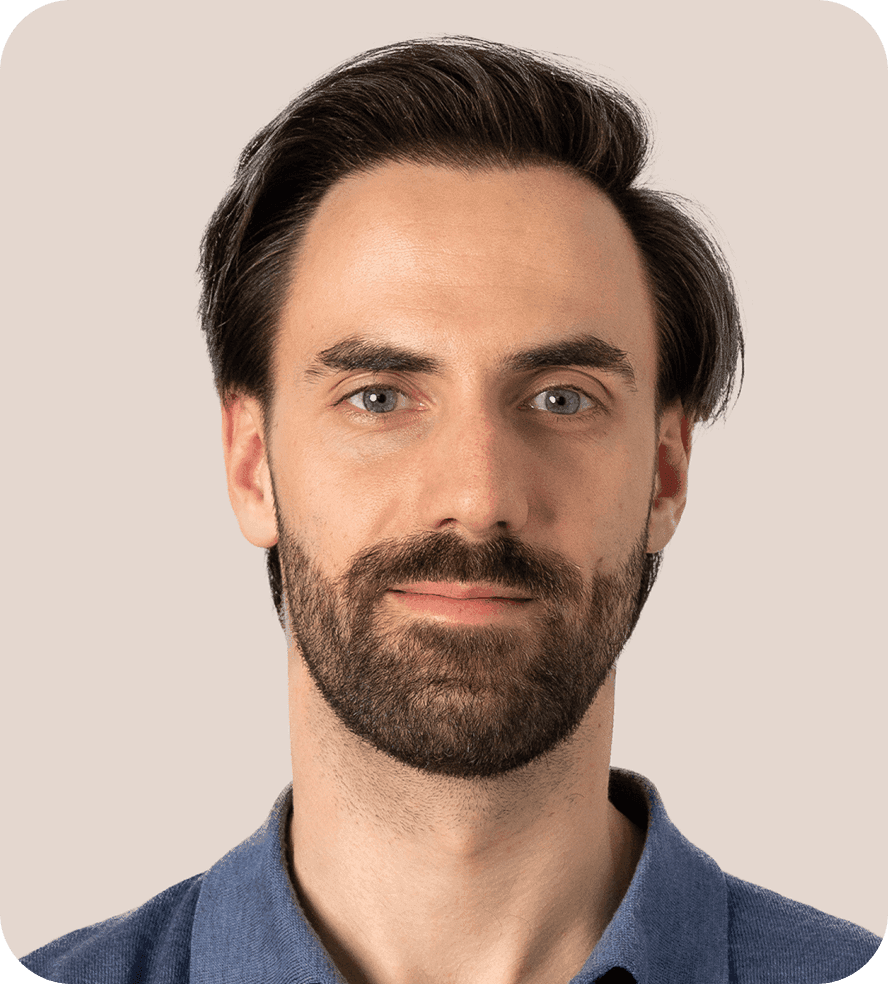 Dennis Schade portrait, Strategic Account Manager at Pliant