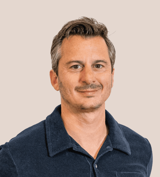 Nicolas De Boeck portrait – Head of Sales at Pliant